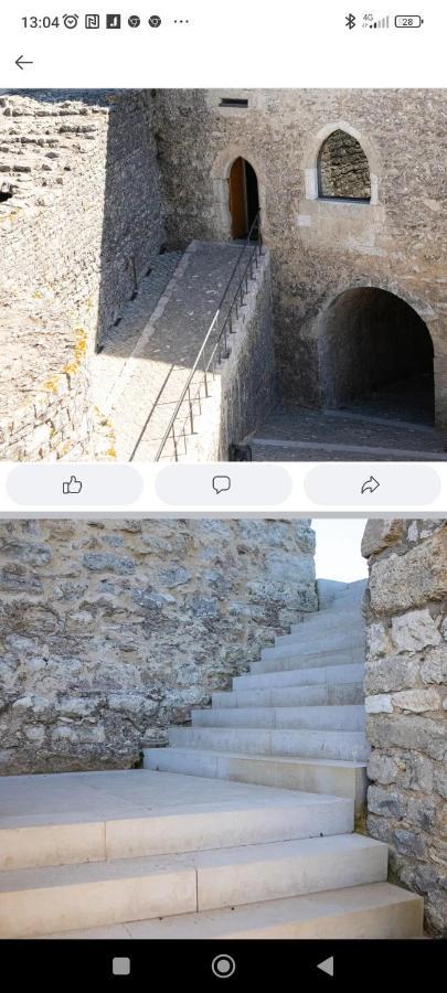 Moradias Do Castelo, Um Pequeno Paraiso Como Lhe Chamam Ourém Dış mekan fotoğraf